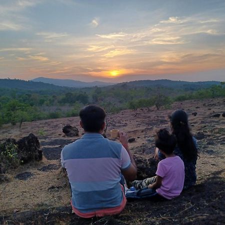Nature'S Nest Eco Resort Goa, Near Dudhsagar Waterfalls Molem 外观 照片