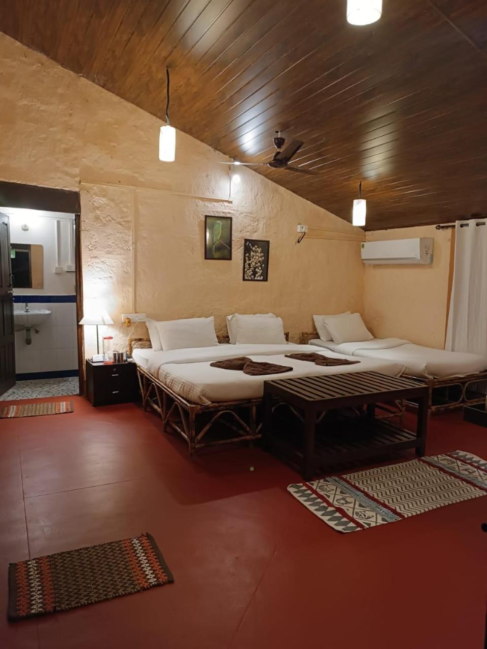 Nature'S Nest Eco Resort Goa, Near Dudhsagar Waterfalls Molem 外观 照片